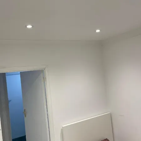 Single Room Canvey Island Exterior photo